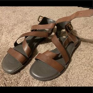 Strappy deep brown sandal